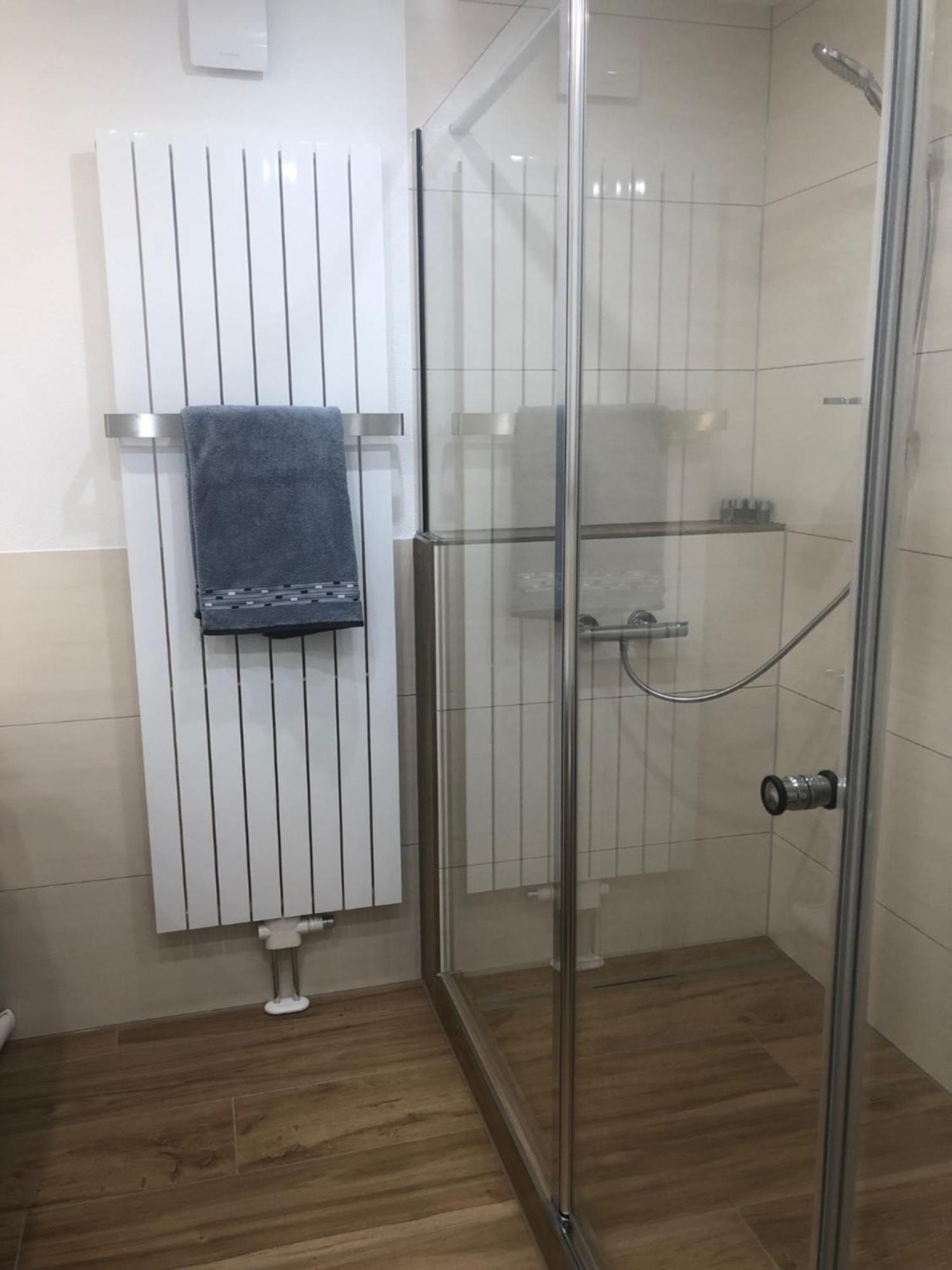 Ferienhaus Treis Neef Buitenkant foto